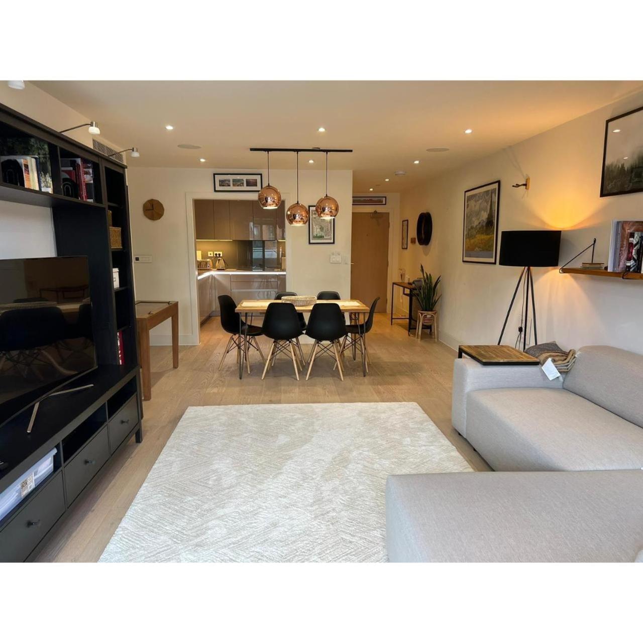 F9-Fantastic 2 Bedroom Flat In Nw3! Londra Esterno foto