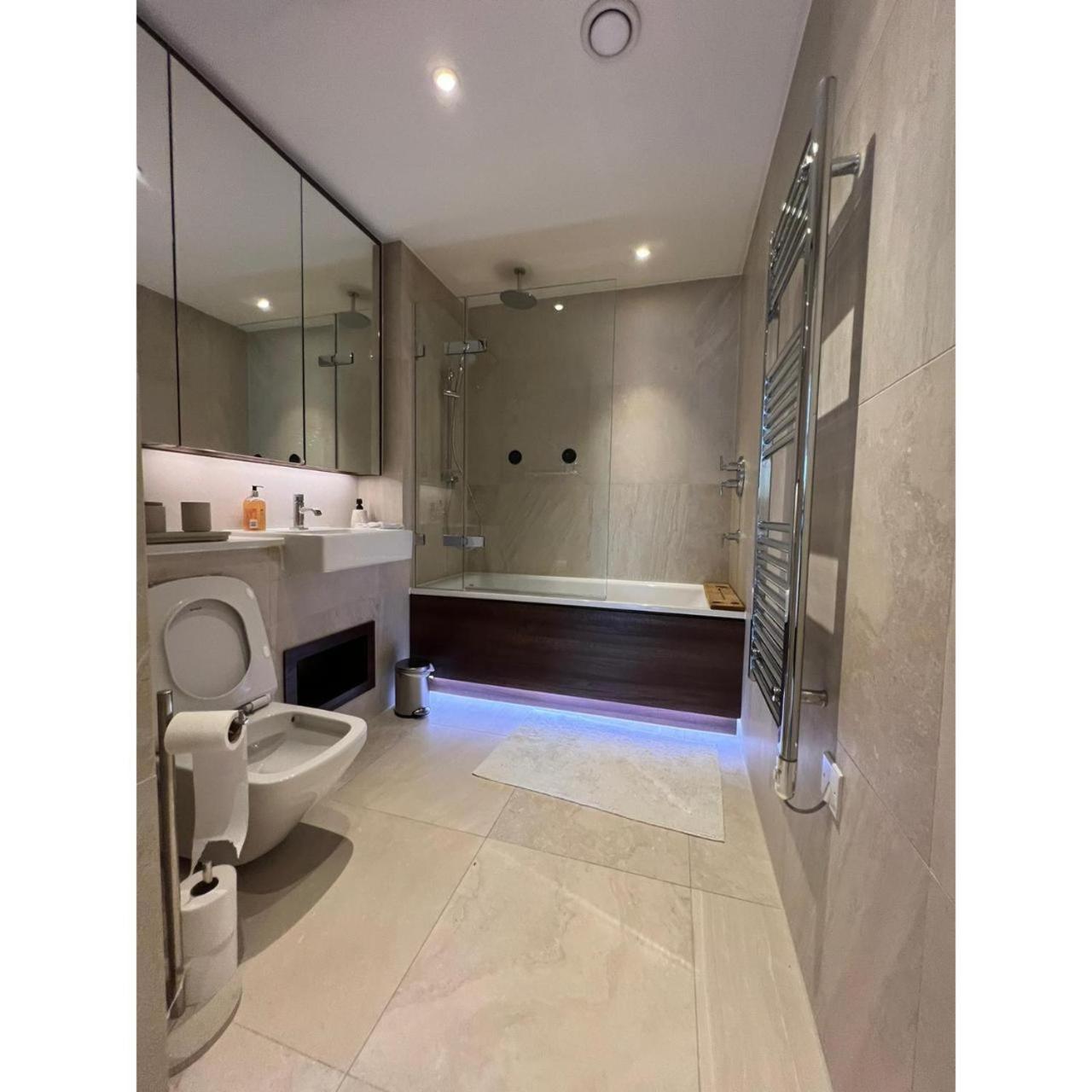 F9-Fantastic 2 Bedroom Flat In Nw3! Londra Esterno foto
